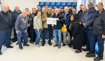 Un total de 29 compañeros de trabajo residentes en Nueva York y Pensilvania compartieron un premio de un millón de dólares tras acertar los números del sorteo Powerball