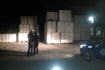 Un trabajador murió al ser aplastado por fardos de algodón