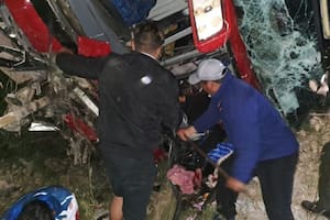 Un trágico accidente en la ruta que Boca recorrerá para llegar a Potosí dejó cuatro muertos y 36 heridos