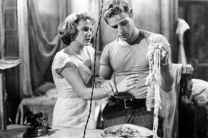 Un tranvía llamado deseo, de 1951, fue la primera película protagonizada por Marlon Brando