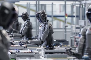 Un tribunal en China determinó que no se podrán despedir empleados para sustituirlos por IA