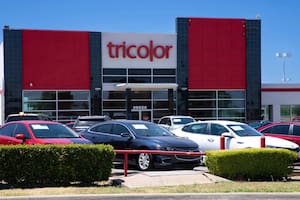 El concesionario que subastará más de 9000 autos tras bancarrota: luz verde