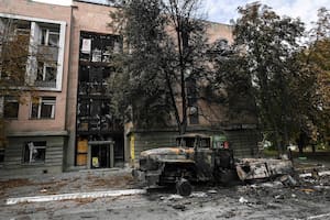 Ofensiva relámpago de Ucrania: Rusia admite que reagrupa fuerzas tras retirarse de ciudades claves