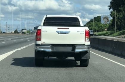 Un vehículo que circula sin su chapa patente o con la provisoria está en infracción