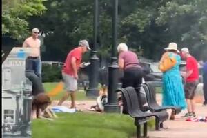 Un video capturó el momento en el que víctimas del ataque en Colorado quedan tendidas en el suelo