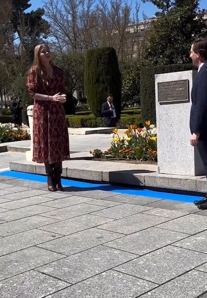 Un video de Amalia de Países Bajos se volvió tendencia en Instagram por el sorprendente nivel de español que maneja