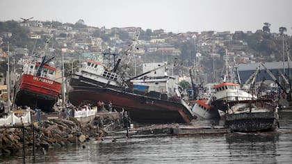 El violento terremoto afectó gran parte de la costa chilena y causó réplicas durante varios días