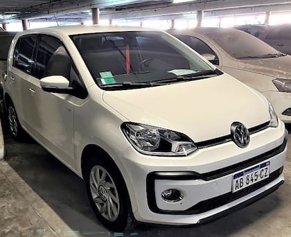 Un Volkswagen Up! subastado por https://subastas.scba.gov.ar/
