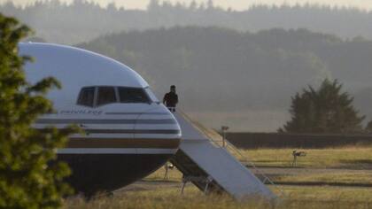 Un vuelo de deportación previsto para llevar a solicitantes de asilo de Reino Unido a Ruanda fue suspendido en el último minuto tras la intervención de la Corte Europea de Derechos Humanos en junio de 2022