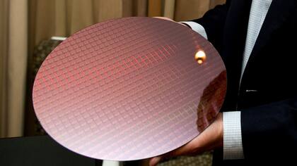 Un wafer del que salen los nuevos procesadores de Intel
