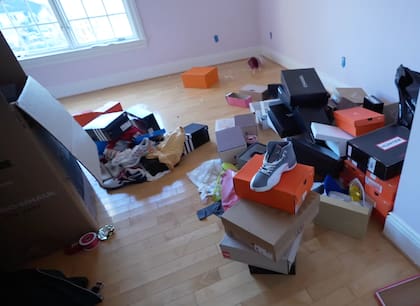 Un youtuber dio todo un recorrido por una mansión abandonada