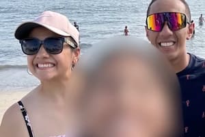 Es colombiana, tiene 15 años y lleva meses sola en Los Ángeles tras la deportación de sus padres