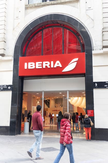 Una aerolínea utilizó su imagen sin su permiso y ahora deberá pagarle más de 24 millones en indemnización - Image 2