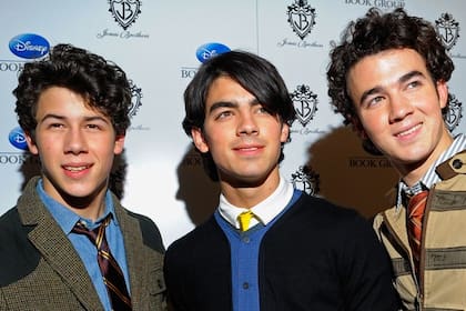 Jonas Brothers: educación religiosa, una fama desbordante y polémicos noviazgos