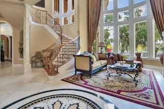 Una broker inmobiliaria encontró una nueva forma de vender casas de lujo