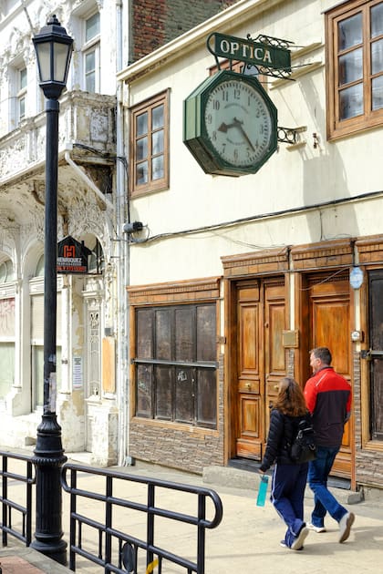 Una antigua fachada muy bien conservada en el centro de la ciudad