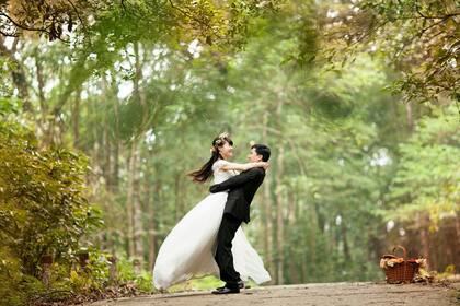 Una arcaica ley japonesa obliga a las parejas casadas a adoptar el mismo apellido. En su mayoría son las mujeres quienes abandonan el apellido de soltera