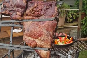 Asado. Es argentina y vende parrillas a $110.000 a Francia, Holanda e Inglaterra