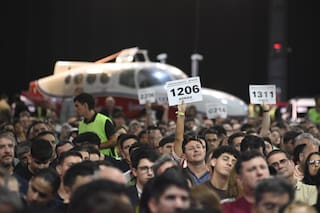 Una avioneta incautada en una causa de estafas fue la estrella en un remate de bienes surgidos de actividades delictivas