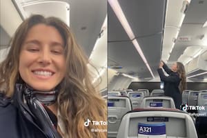 Una azafata decidió mostrar cómo son sus momentos libres, tanto dentro como fuera del avión