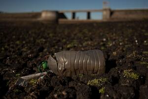 Montevideo se queda sin agua potable en las canillas: queda menos del 2% de reservas