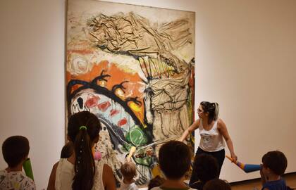 Una búsqueda de monstruos en las obras del Museo Nacional de Bellas Artes