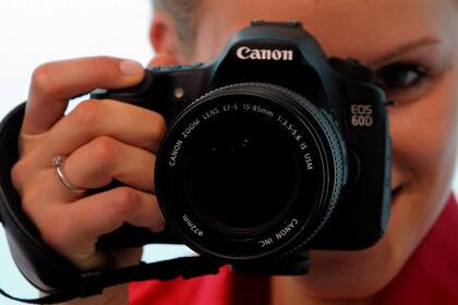 Una cámara digital Canon EOS 60D, de 18 MP. La compañía japonesa acaba de anunciar un sensor de 250 megapixeles