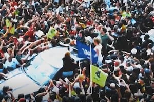 Una captura del spot de Cube exchange donde se promociona a la plataforma con imágenes de Javier Milei