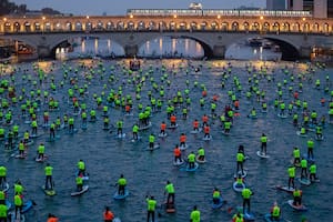 ¿Nado olímpico en el Sena? Cómo París está “rehaciendo” su emblemático río para un ambicioso sueño