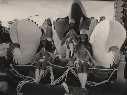 Una carroza de carnaval de Havanna, en donde Sisterna mostraba su pasión por los caracoles