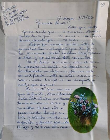 Una carta de Bibiana a Renato, de 1985, cuando ya estaban de novios.