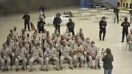 Una charla de Amunches a un grupo de reclusos de un centro de reinserción social en la ciudad de Tepic, en México