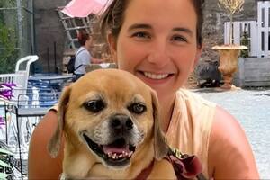 Una ciclista hizo una especial travesía para homenajear a su perro fallecido