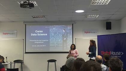Una clase del curso de Data Science en Digital House