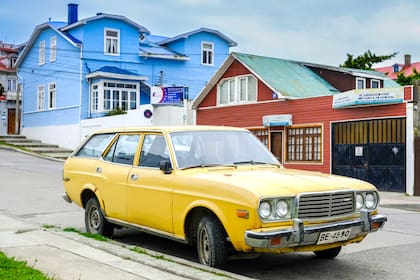 Una clásica vista de Punta Arenas con sus casas de colores