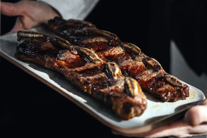 Una cocción completa de los alimentos es crucial para evitar el contagio