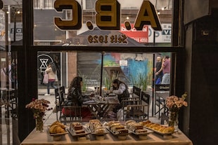 Una comida en el restaurante alemán A.B.C. en Buenos Aires