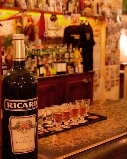 Una copa de el Pastis en La Petanque