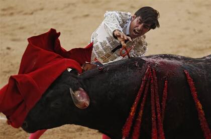Una corrida en la plaza de toros de Madrid, el mes pasado