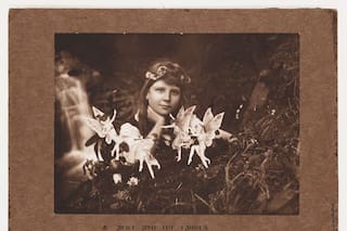 El extraño caso de las hadas: dos niñas, una cámara fotográfica y el fraude en el que cayó Sir Arthur Conan Doyle