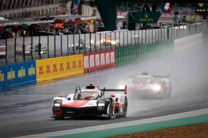 Una de las características de las 24 horas de Le Mans, que se corre desde 1923 y que en 2010 volvió a sumar puntos para el Mundial de Resistencia, es el cambio de climas dentro de la jornada.