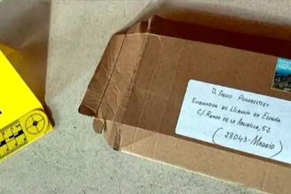 Una de las cartas recibidas en la embajada de Ucrania en España (Archivo)