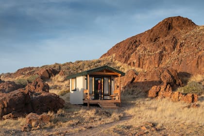 Una de las casitas en el Portal Isla Leones.