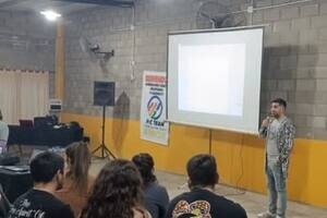 Una de las charlas de Peak Capital Team en Casilda