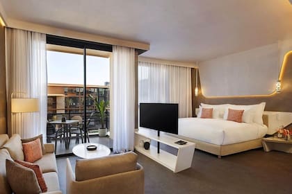 Una de las cómodas habitaciones del hotel de la cadena de Cristiano Ronaldo