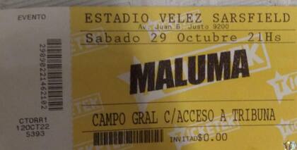 Una de las entradas para ver a Maluma que, según cuentan los vecinos, repartió la subsecretaria de Desarrollo Social de Pilar