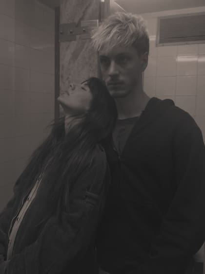 Una de las escenas de Gimena Accardi y Seven Kayne en TILF