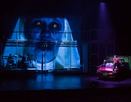 Una de las escenas de Los días afuera, una obra que la misma Lola Arias considera que a mucha gente "le va a molestar"