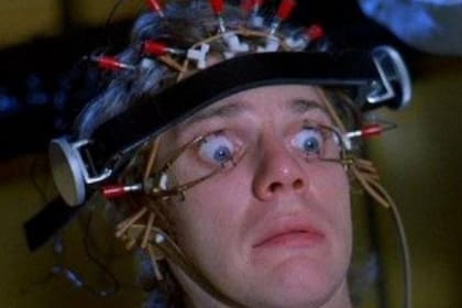 Una de las escenas más célebres de La naranja mecánica, adaptada de la novela de Anthony Burgess