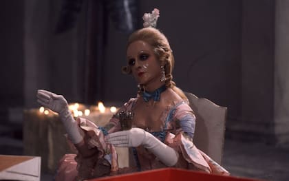 Una de las escenas más representativas del personaje de Casanova es aquella en la que comparte un baile imponente, en el final de la película, con una muñeca que resulta ser el amor más importante de su vida.